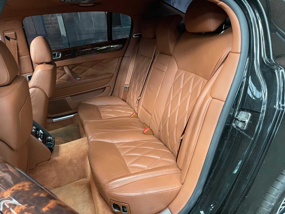 Bentley Continental Flying Spur 6.0 W12 560PS 2007 -Youngtimer-