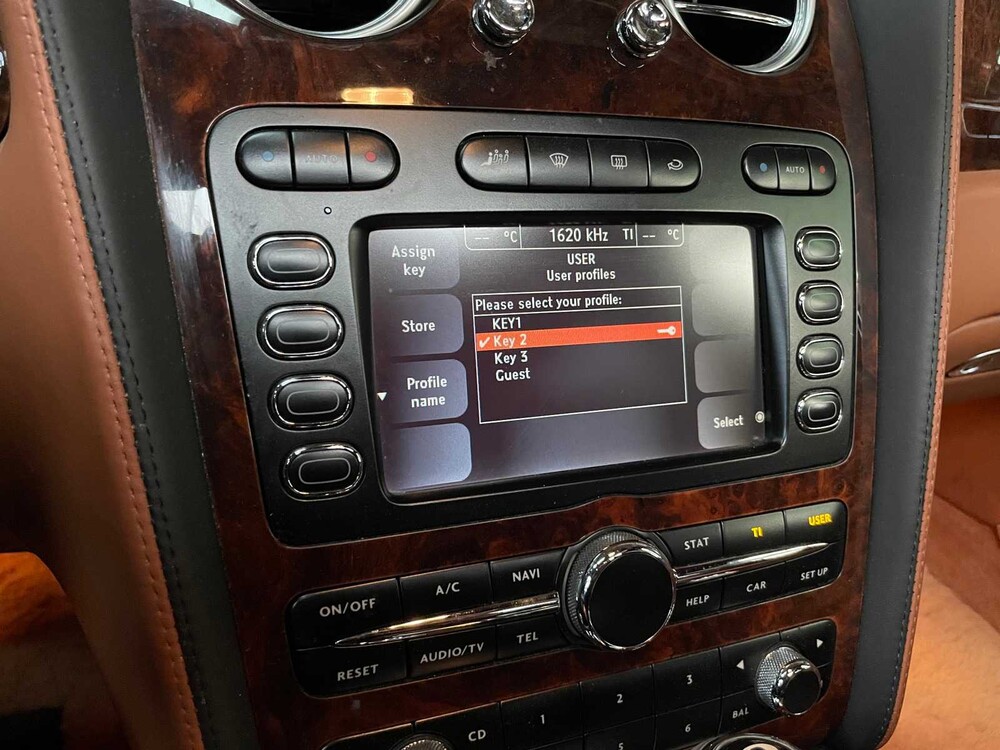 Bentley Continental Flying Spur 6.0 W12 560PS 2007 -Youngtimer-