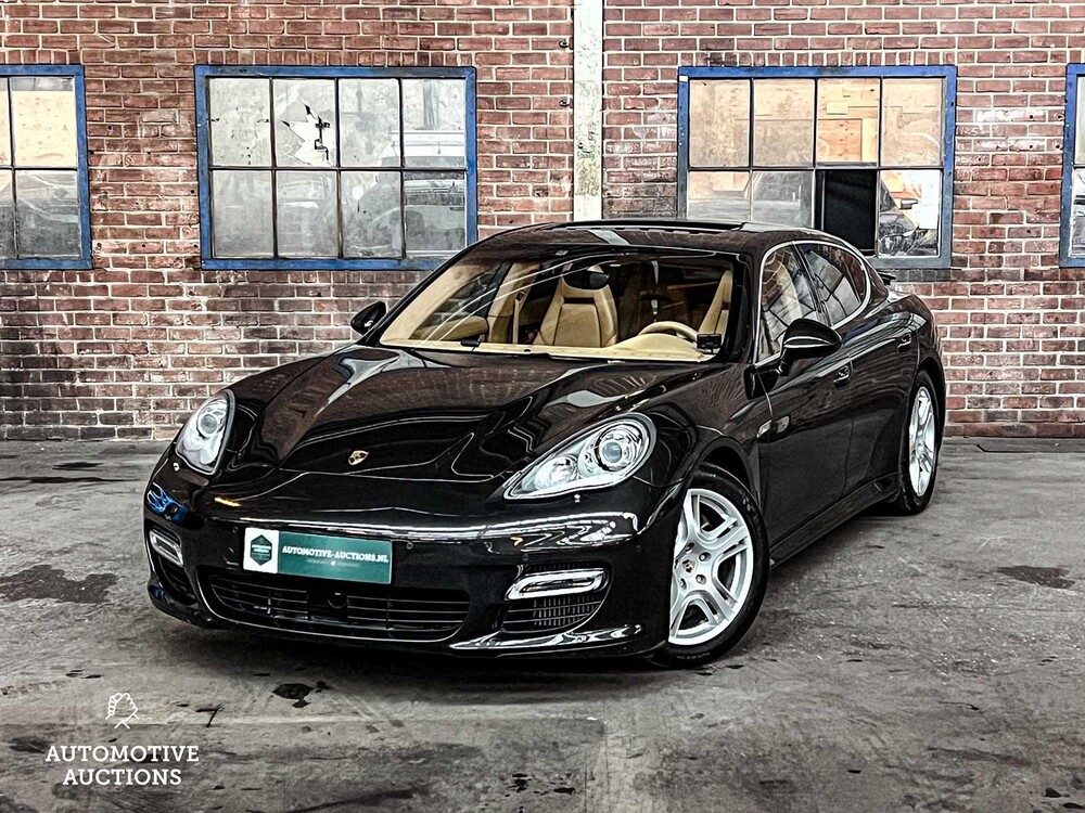 Porsche Panamera Turbo 4.8 V8 500pk 2009