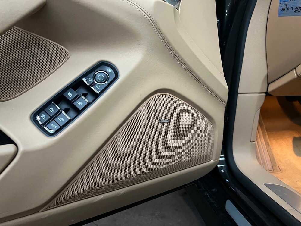 Porsche Panamera Turbo 4.8 V8 500pk 2009