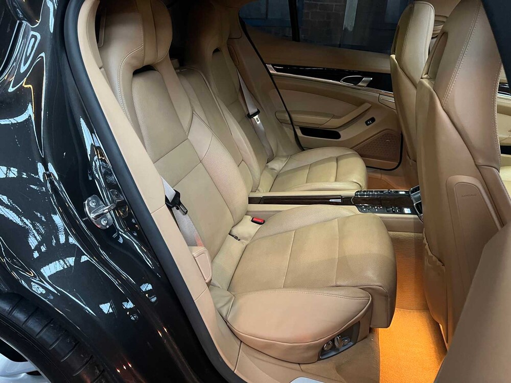 Porsche Panamera Turbo 4.8 V8 500pk 2009