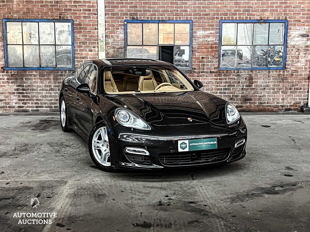 Porsche Panamera Turbo 4.8 V8 500pk 2009