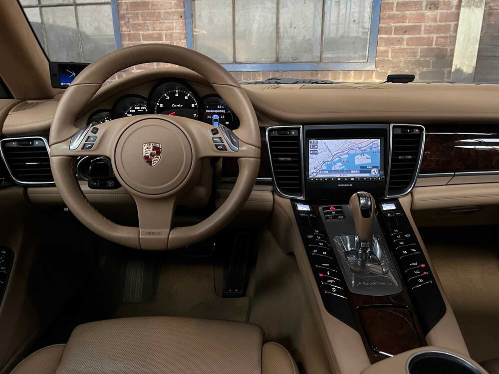 Porsche Panamera Turbo 4.8 V8 500pk 2009