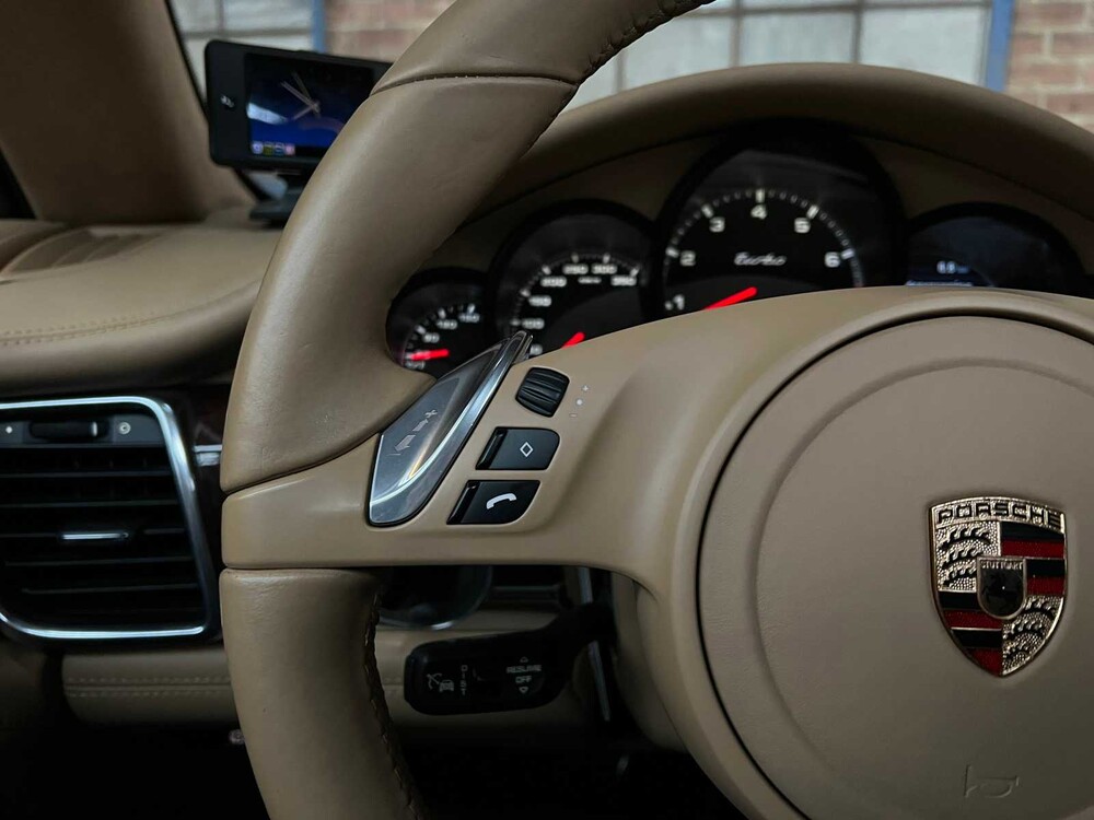 Porsche Panamera Turbo 4.8 V8 500pk 2009
