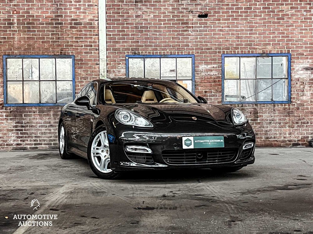 Porsche Panamera Turbo 4.8 V8 500pk 2009