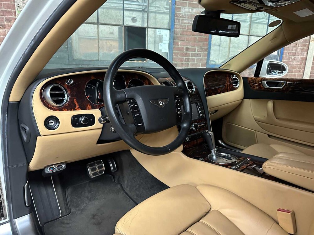 Bentley Continental Flying Spur 6.0 W12 560pk 2007 -Youngtimer-