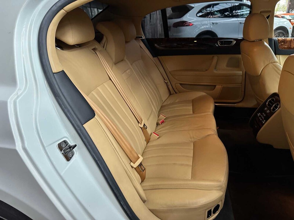 Bentley Continental Flying Spur 6.0 W12 560pk 2007 -Youngtimer-