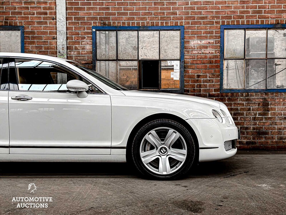 Bentley Continental Flying Spur 6.0 W12 560pk 2007 -Youngtimer-