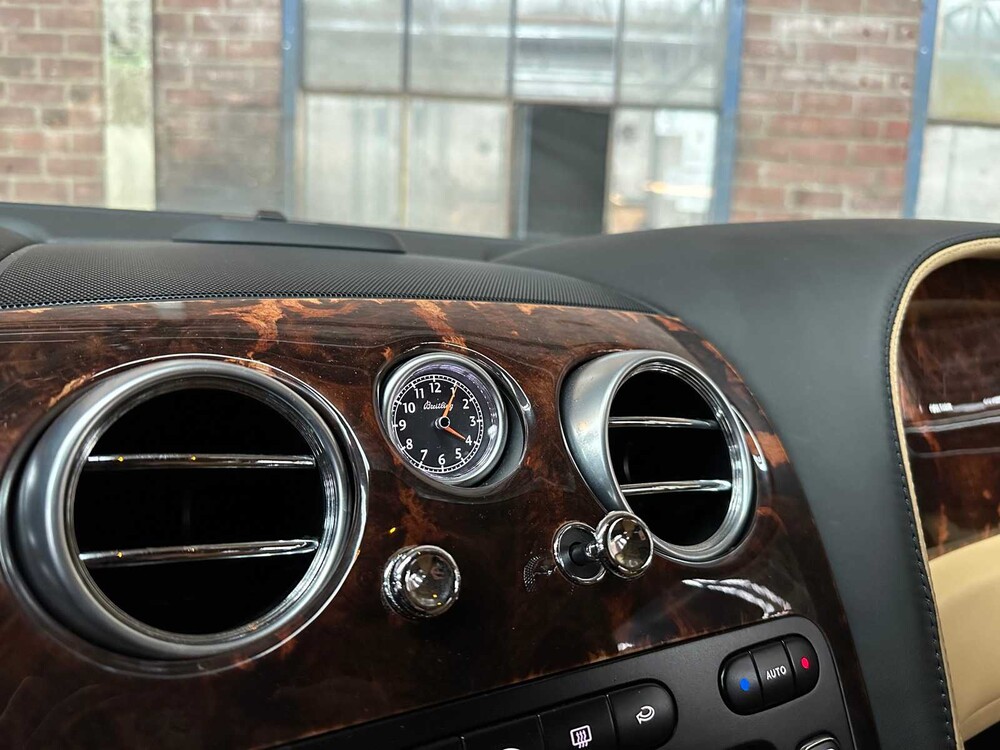 Bentley Continental Flying Spur 6.0 W12 560pk 2007 -Youngtimer-