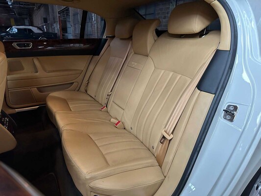 Bentley Continental Flying Spur 6.0 W12 560pk 2007 -Youngtimer-