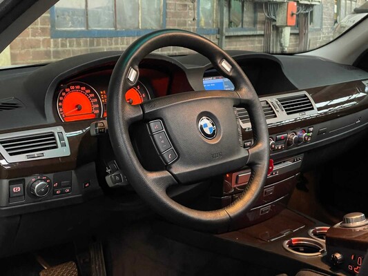 BMW 740i High Executive E65 4.0 V8 7-Serie 306pk 2009