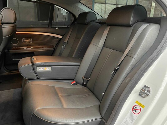 BMW 740i High Executive E65 4.0 V8 7-Series 306hp 2009