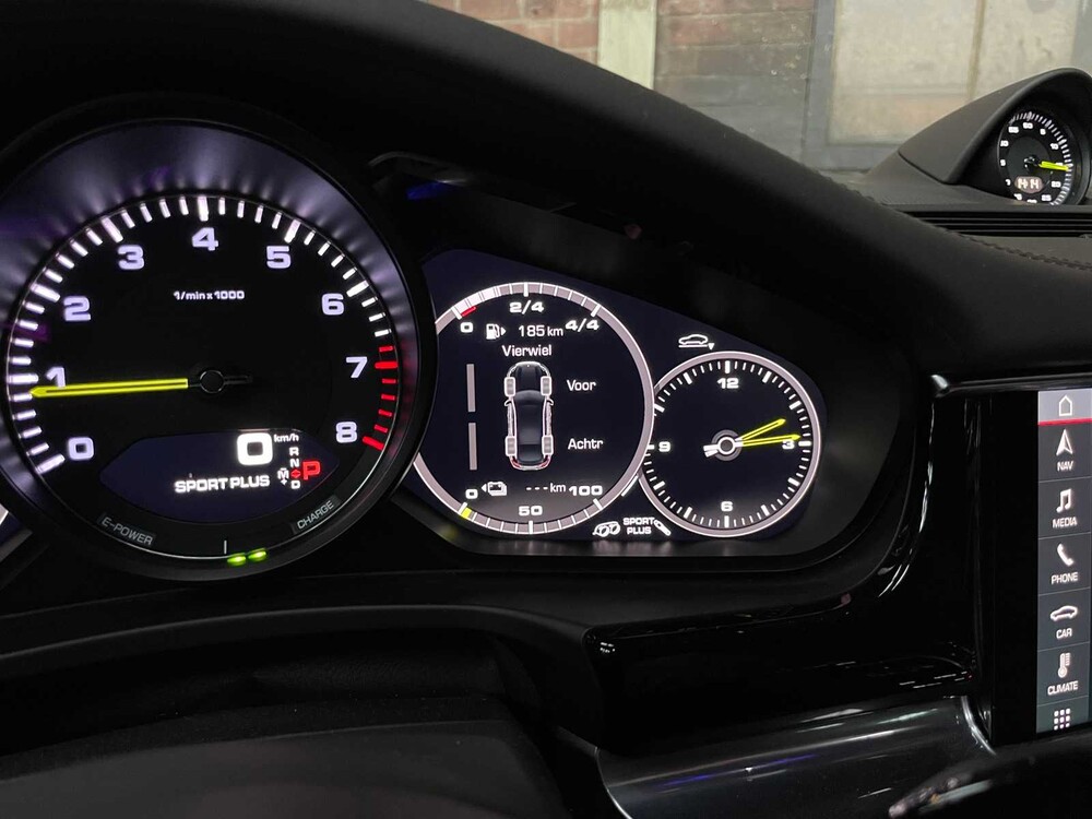 Porsche Panamera 4 E-Hybrid 2.9 V6 462pk Sport-Chrono 2017 ORIG-NL, RB-566-F