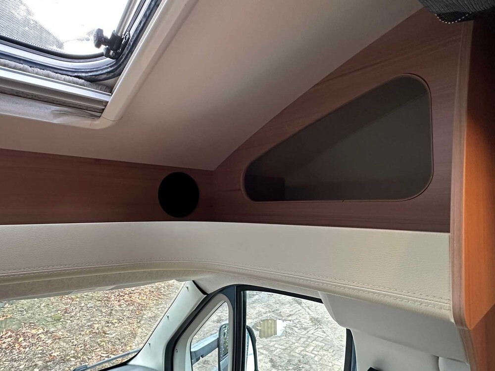 Fiat Ducato Burstner Ixeo Time 734 130hp 2012 Camper