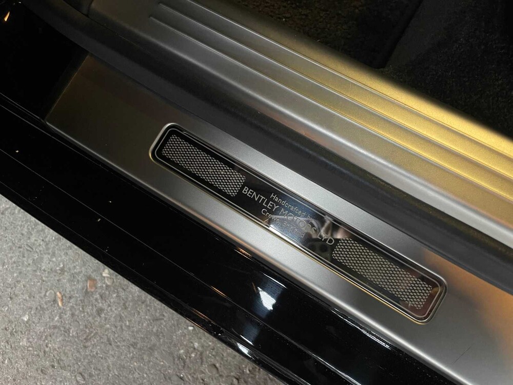 Bentley Flying Spur 6.0 W12 625pk 2015