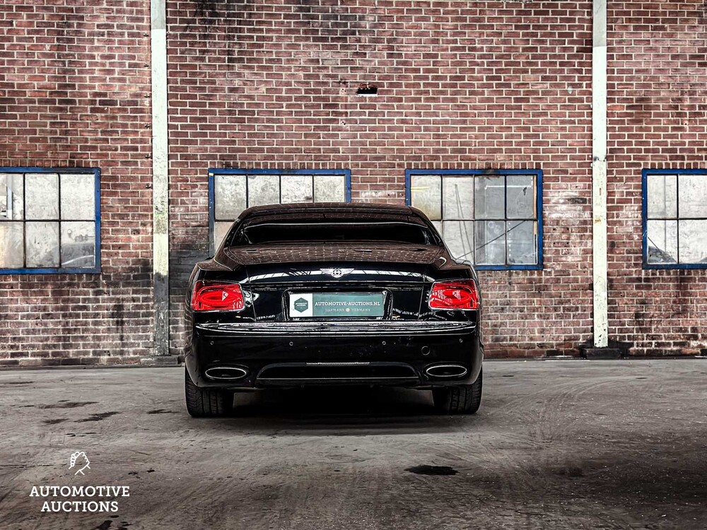 Bentley Flying Spur 6.0 W12 625pk 2015