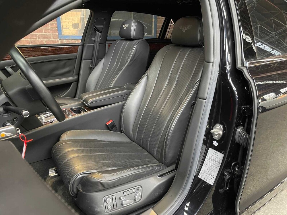 Bentley Flying Spur 6.0 W12 625pk 2015