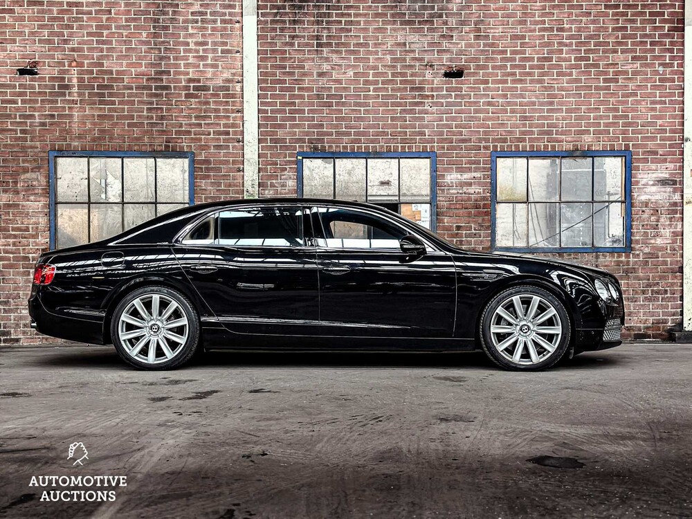 Bentley Flying Spur 6.0 W12 625pk 2015
