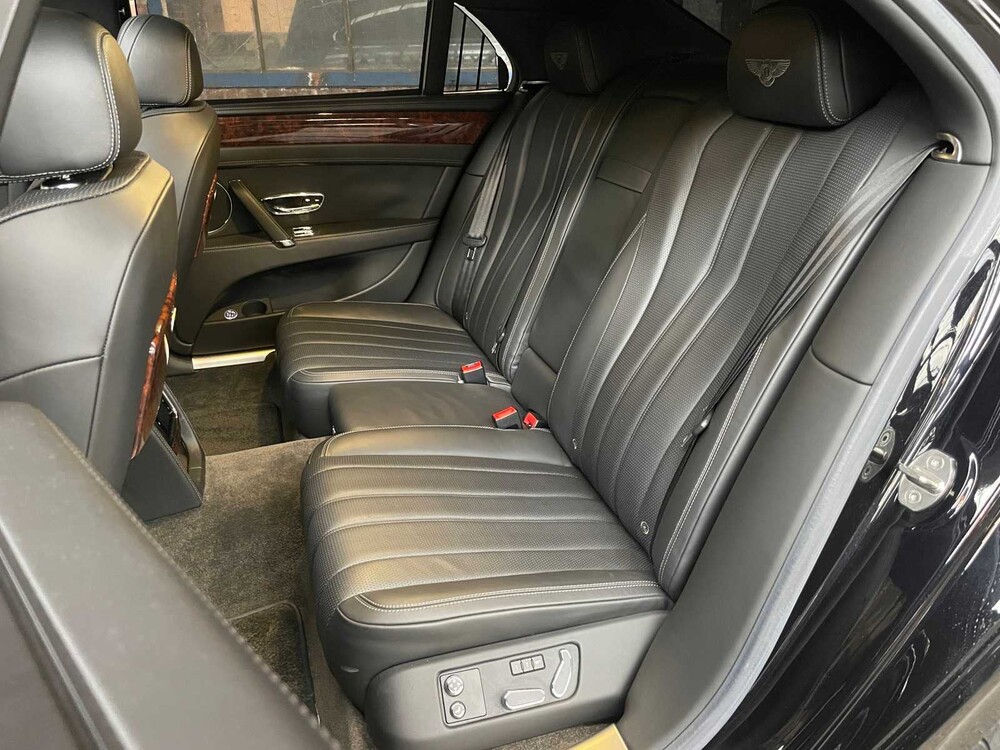 Bentley Flying Spur 6.0 W12 625pk 2015