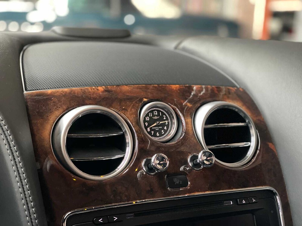 Bentley Flying Spur 6.0 W12 625pk 2015