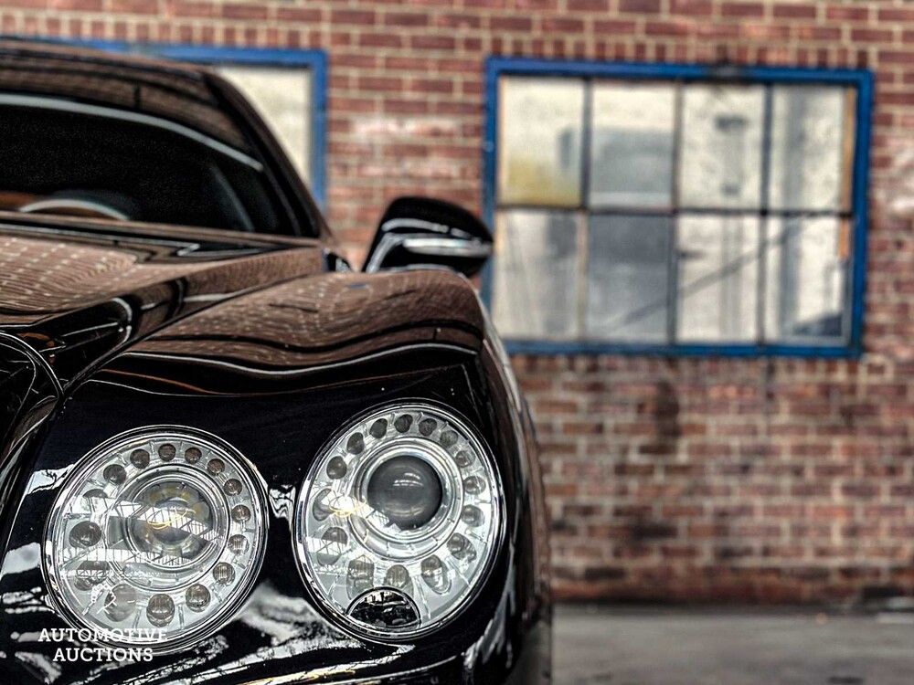 Bentley Flying Spur 6.0 W12 625pk 2015