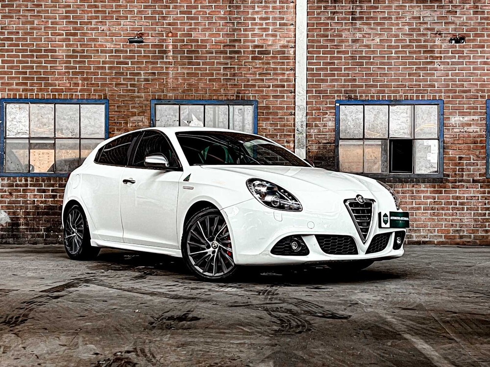 Alfa Romeo Giulietta Quadrifoglio Verde 235hp 2013, RX-265-V