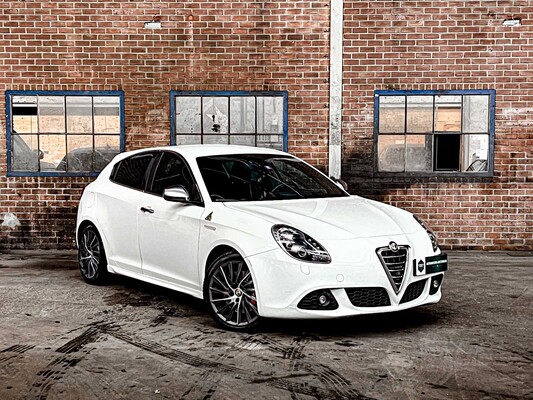 Alfa Romeo Giulietta Quadrifoglio Verde 235pk 2013, RX-265-V