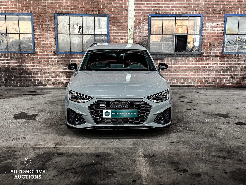 Audi A4 Avant 45 TFSI Quattro Business Edition 265pk 2020, P-565-LT