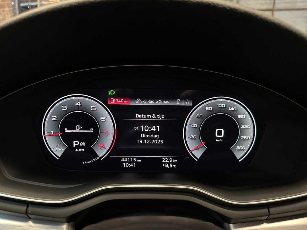 Audi A4 Avant 45 TFSI Quattro Business Edition 265pk 2020, P-565-LT