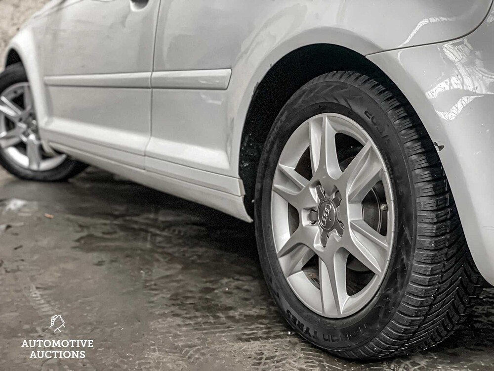 Audi A3 1.6 Attraction 102PS 2010, PK-830-J