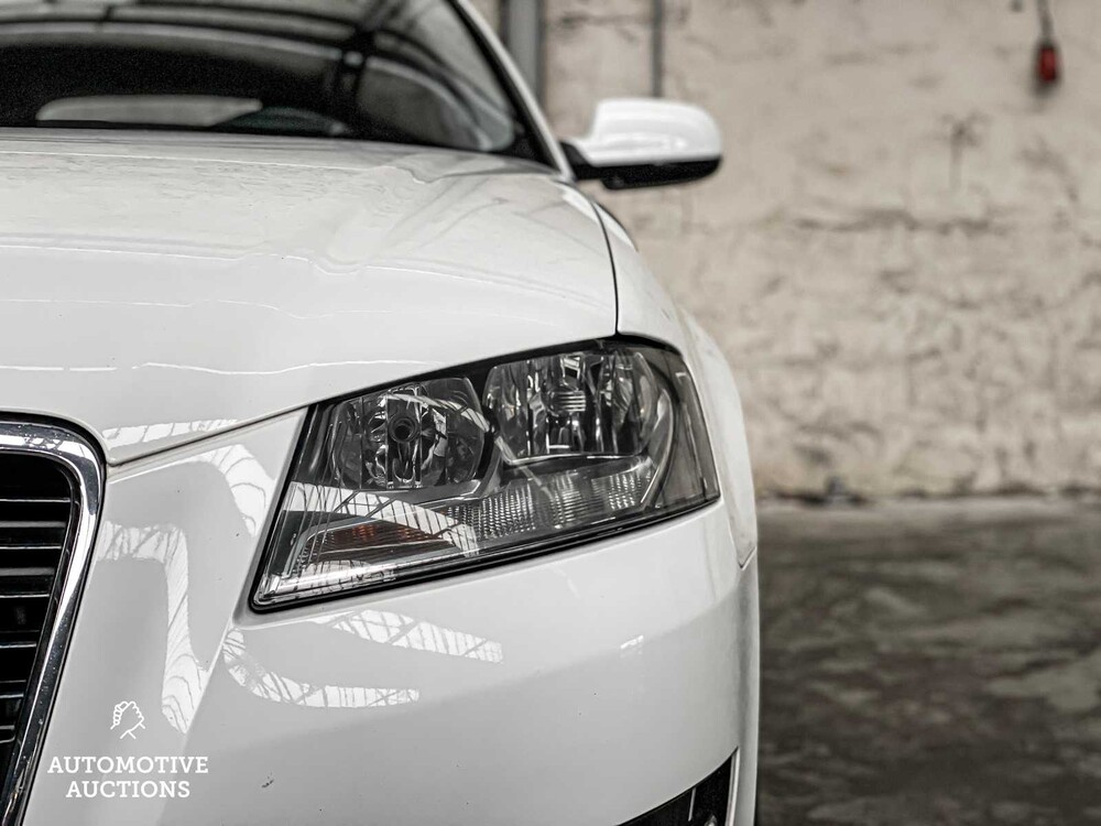 Audi A3 1.6 Attraction 102PS 2010, PK-830-J