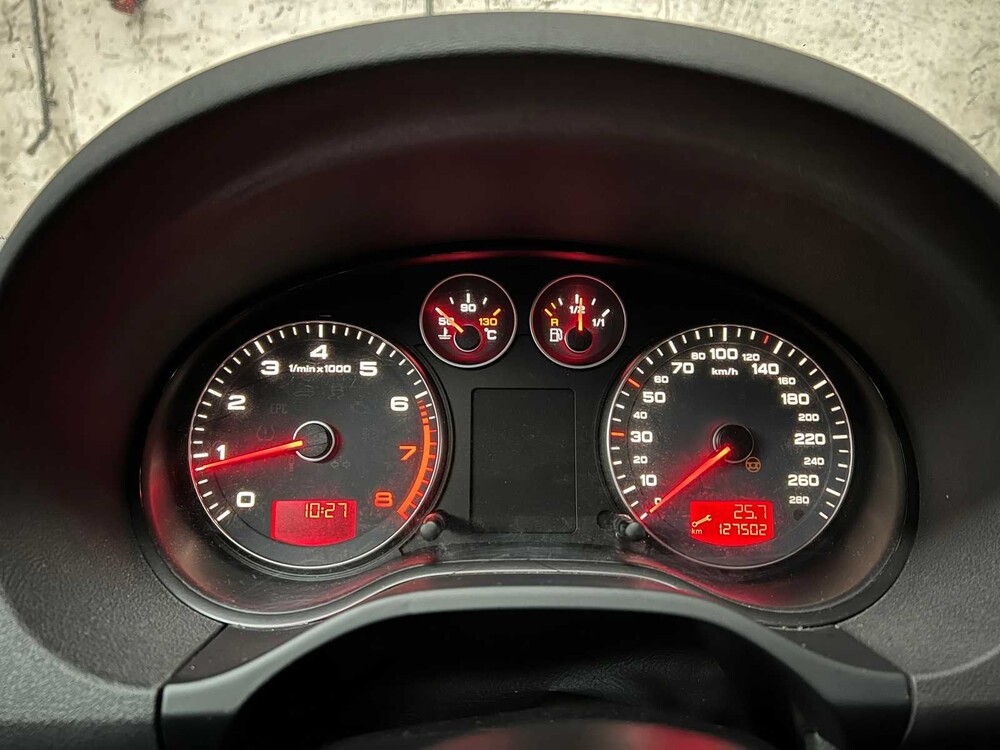 Audi A3 1.6 Attraction 102PS 2010, PK-830-J