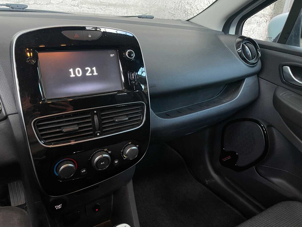 Renault Clio Kombi 1.5 Energy DCI 90 S&S Expression 90PS 2018 -Orig. NL-, TF-029-F