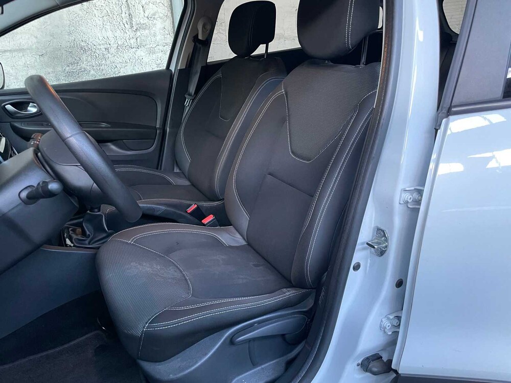 Renault Clio Kombi 1.5 Energy DCI 90 S&S Expression 90PS 2018 -Orig. NL-, TF-029-F