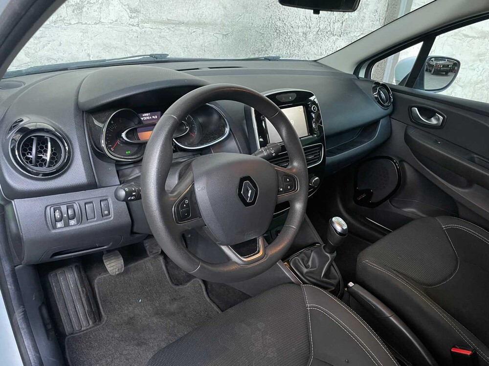 Renault Clio Kombi 1.5 Energy DCI 90 S&S Expression 90PS 2018 -Orig. NL-, TF-029-F