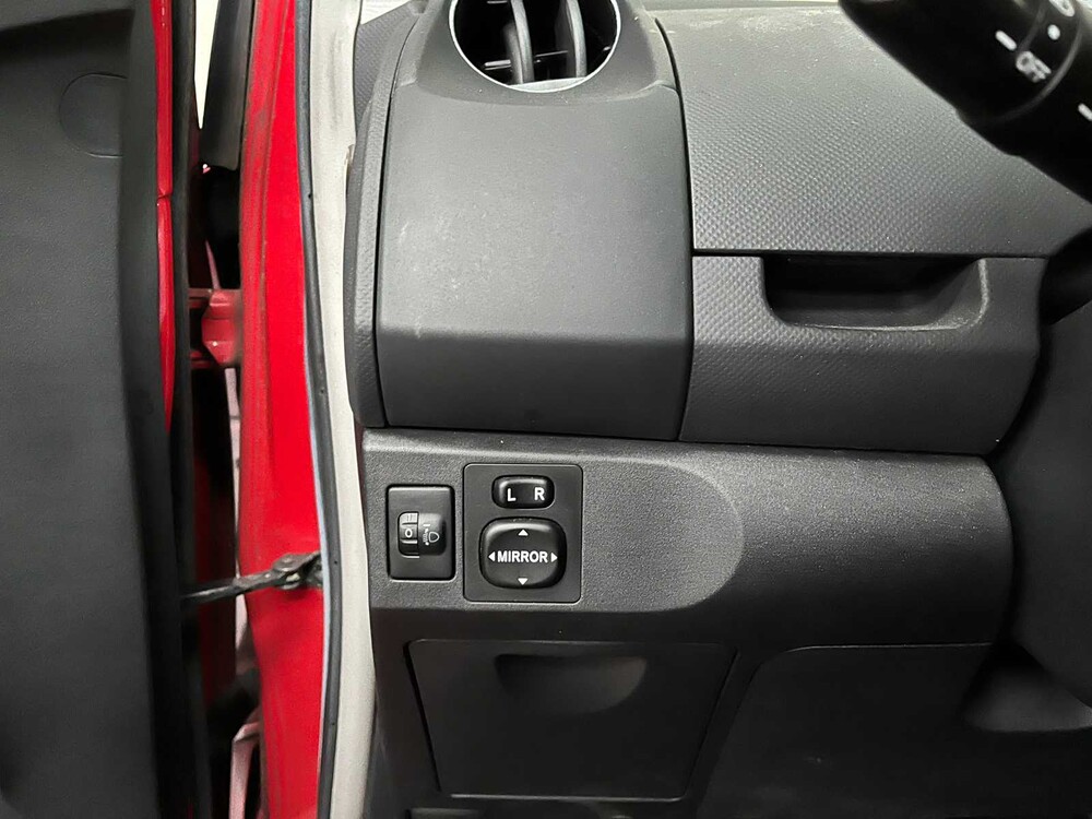 Toyota Yaris TS-Sport 1.8 Variante 133PS -Orig. NL- 2007, 28-XB-GH