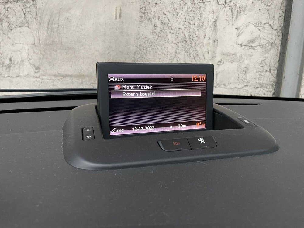 Peugeot 3008 1.6 THP ST 156PS 2011,- Orig. D - 97-RNP-9