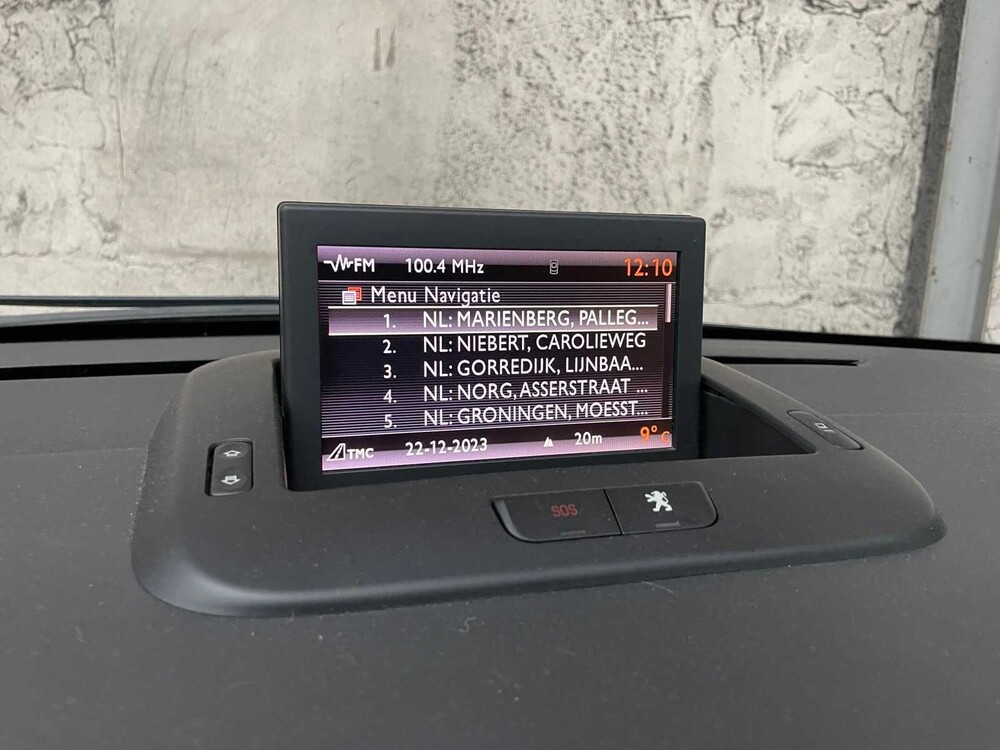 Peugeot 3008 1.6 THP ST 156PS 2011,- Orig. D - 97-RNP-9