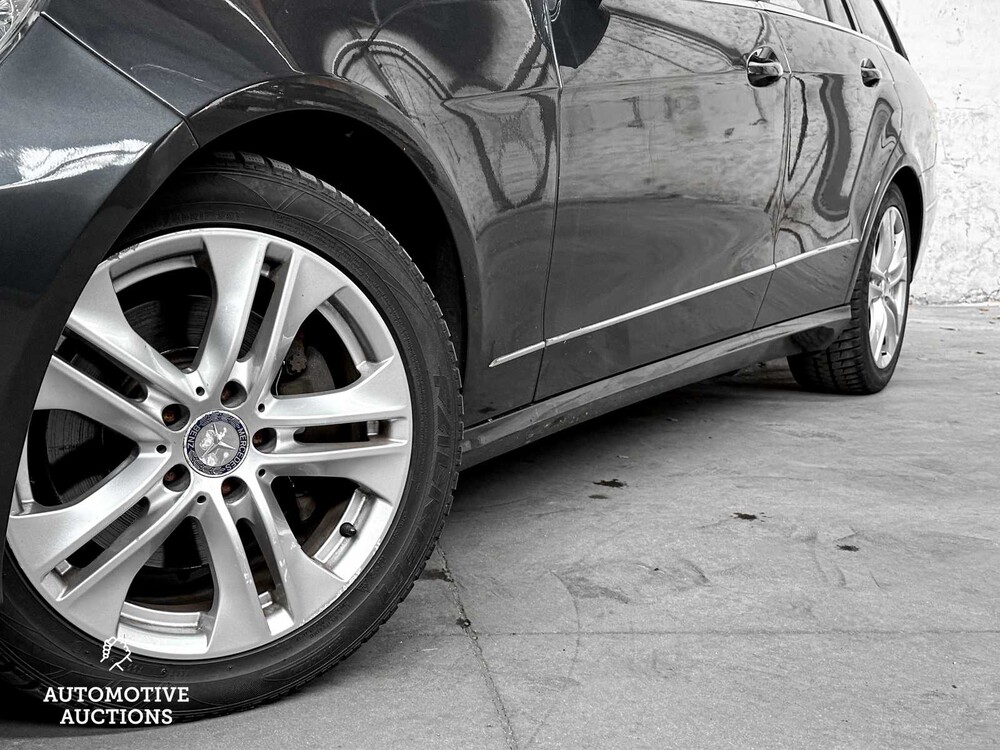 Mercedes-Benz E-Klasse Kombi E350 CGI Avantgarde 4-Matic 272PS 2010, K-092-XT