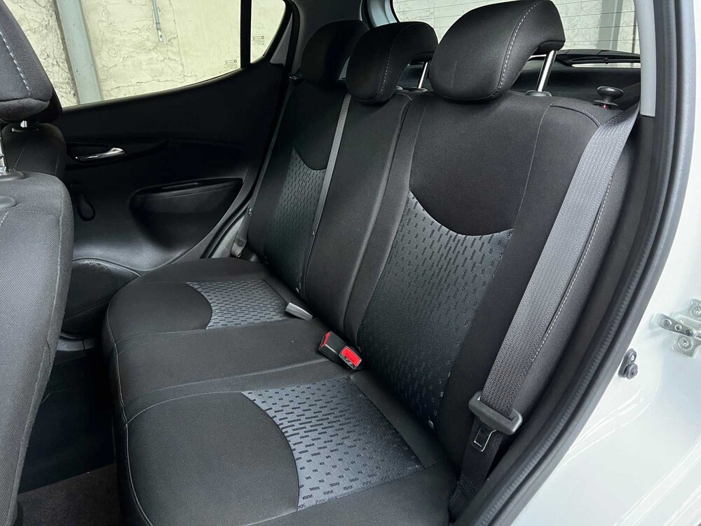 Opel KARL 1.0 Rocks Online Edition 73PS 2019 -Orig. NL-, ZH-257-R