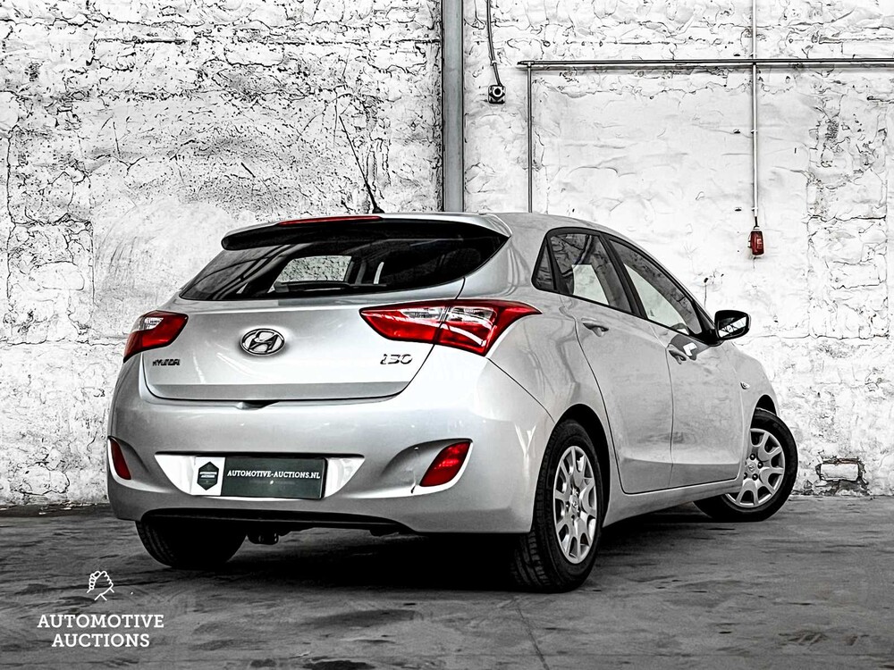 Hyundai i30 CW 1.4i i-Motion 99PS 2012, 5-XBN-02