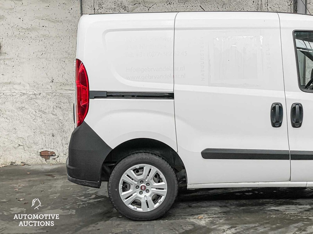 Fiat Doblo Cargo 1.3 MJ L1H1 Aktuelle 80PS 2017,(Erstbesitzer)- Orig. NL- V-117-HS