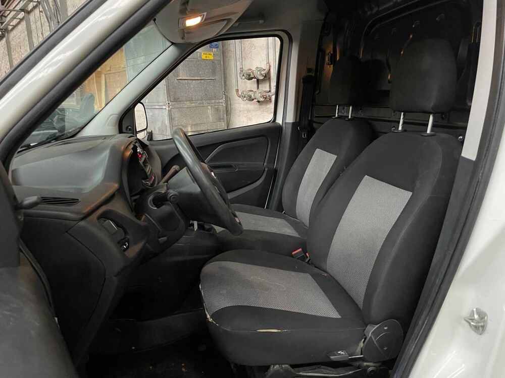 Fiat Doblo Cargo 1.3 MJ L1H1 Aktuelle 80PS 2017,(Erstbesitzer)- Orig. NL- V-117-HS