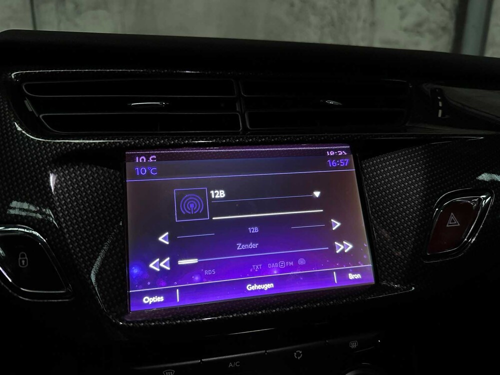 Citroën DS3 Cabrio 1.2 PureTech So Chic 110PS 2017 -orig. NL-, PZ-909-V