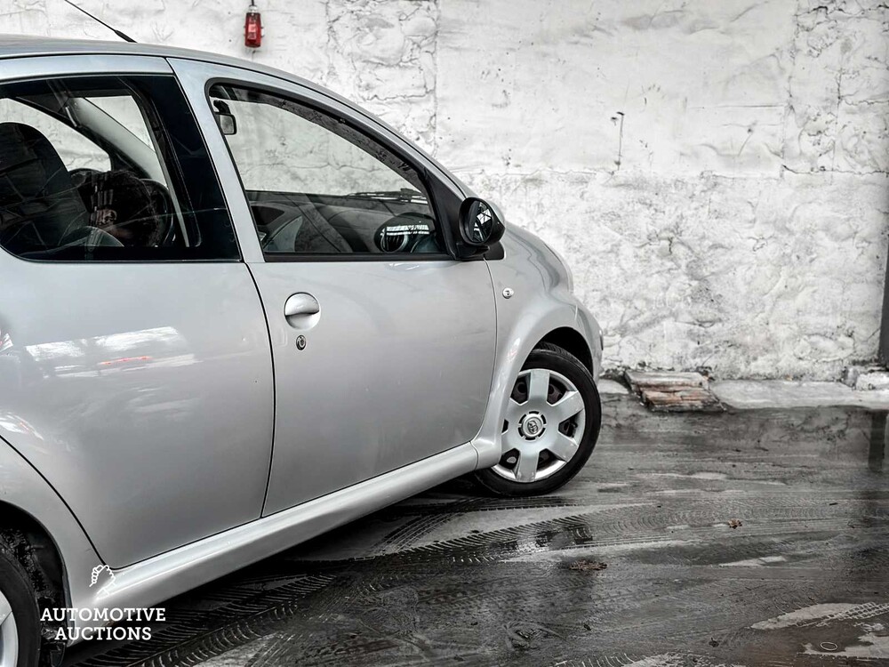 Toyota Aygo 1.0-12V 68PS 2006, 4-TZZ-95