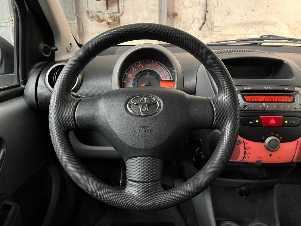 Toyota Aygo 1.0-12V 68PS 2006, 4-TZZ-95