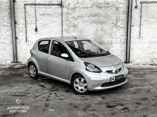 Toyota Aygo 1.0-12V 68hp 2006, 4-TZZ-95