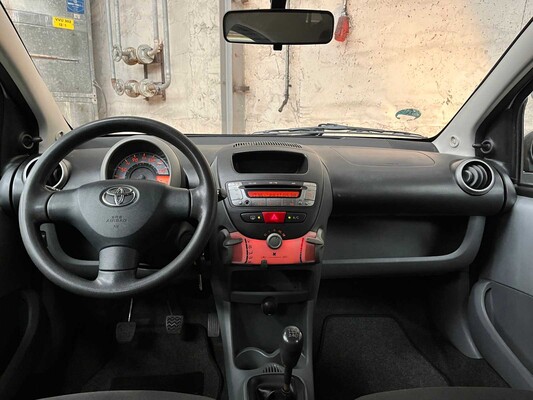 Toyota Aygo 1.0-12V 68pk 2006, 4-TZZ-95