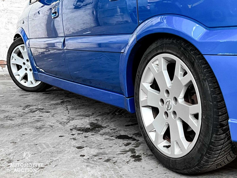 Opel Zafira 2.0-16V OPC 192PS 2002 -Orig. NL-, 15-LF-JT