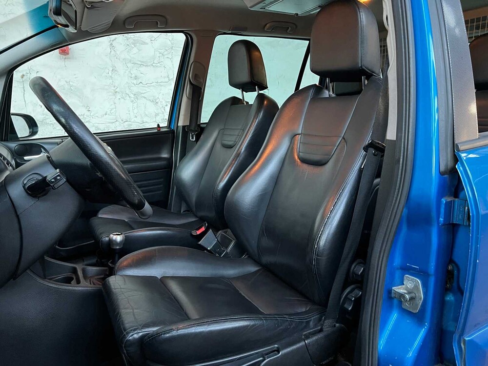 Opel Zafira 2.0-16V OPC 192PS 2002 -Orig. NL-, 15-LF-JT